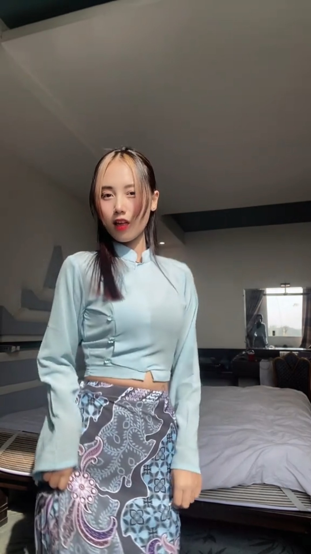Beautiful girl #dance #beautiful #shorts
